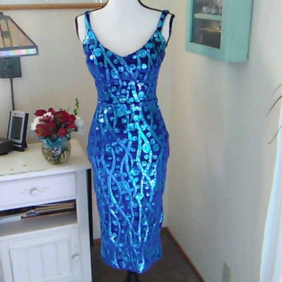 Tatyana Dresses & Skirts - Tatyana Vintage Inspired Pencil Evening Dress